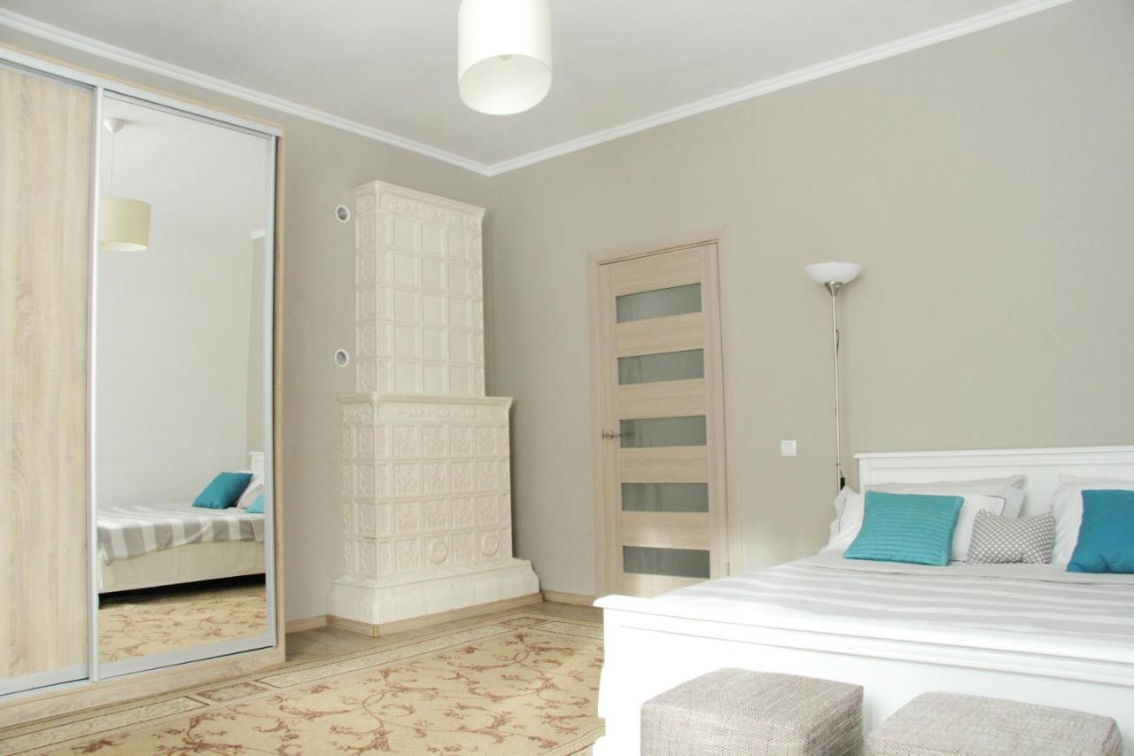 Flat In Cottage Close To The Centre Parking, Wifi, Bbq Lviv Eksteriør bilde